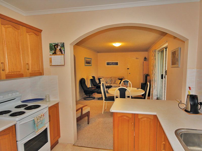 3/3-11 Catalina Close, NELSON BAY NSW 2315, Image 2