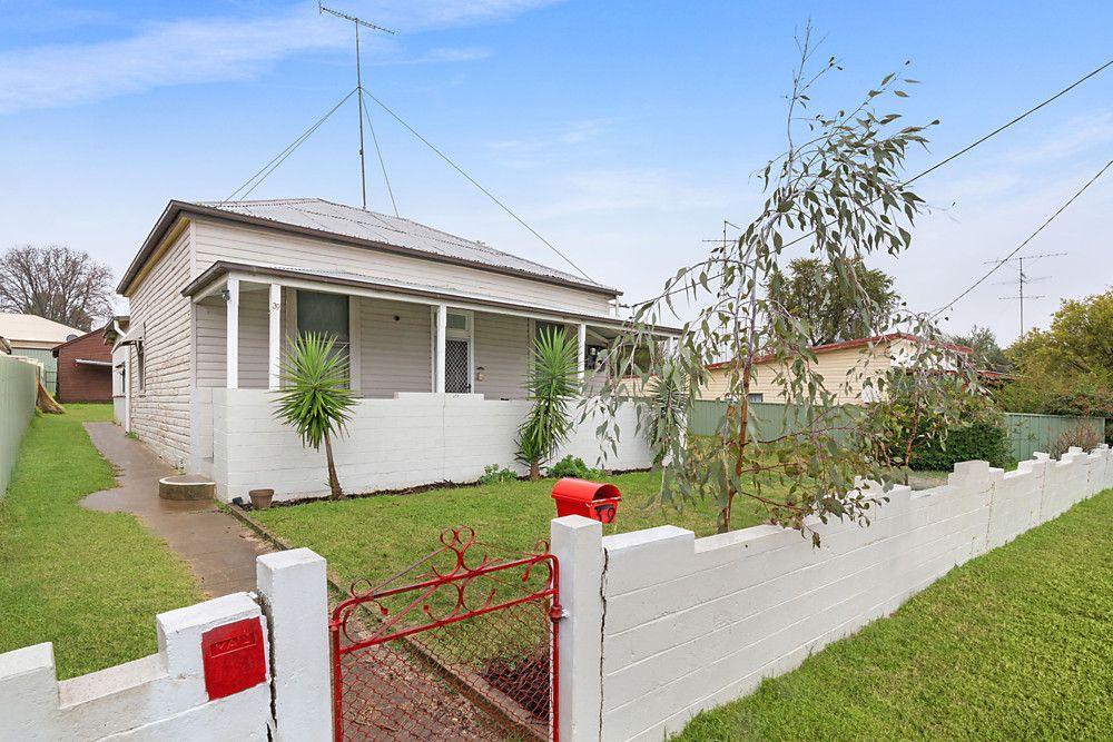 3 bedrooms House in 39 Grosvenor Street NARRANDERA NSW, 2700