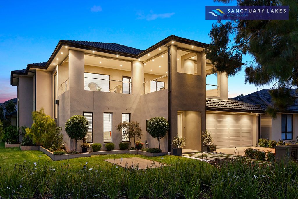 14 Monterey Bay Drive, Sanctuary Lakes VIC 3030, Image 0