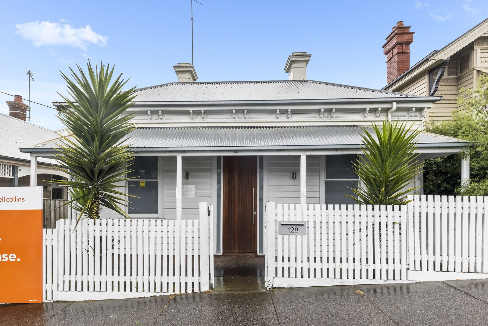 4 bedrooms House in 128 Gheringhap Street GEELONG VIC, 3220