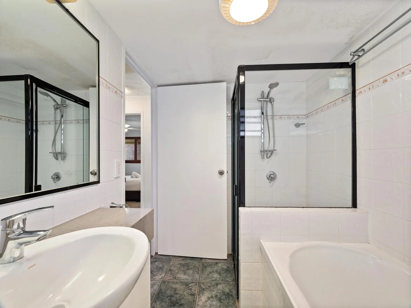 Additional image 17 of Point Lookout QLD 4183