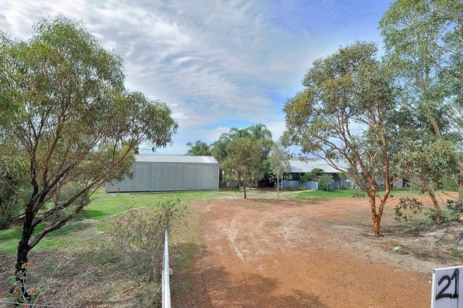 Picture of 21 Ninghan Road, WONGAN HILLS WA 6603