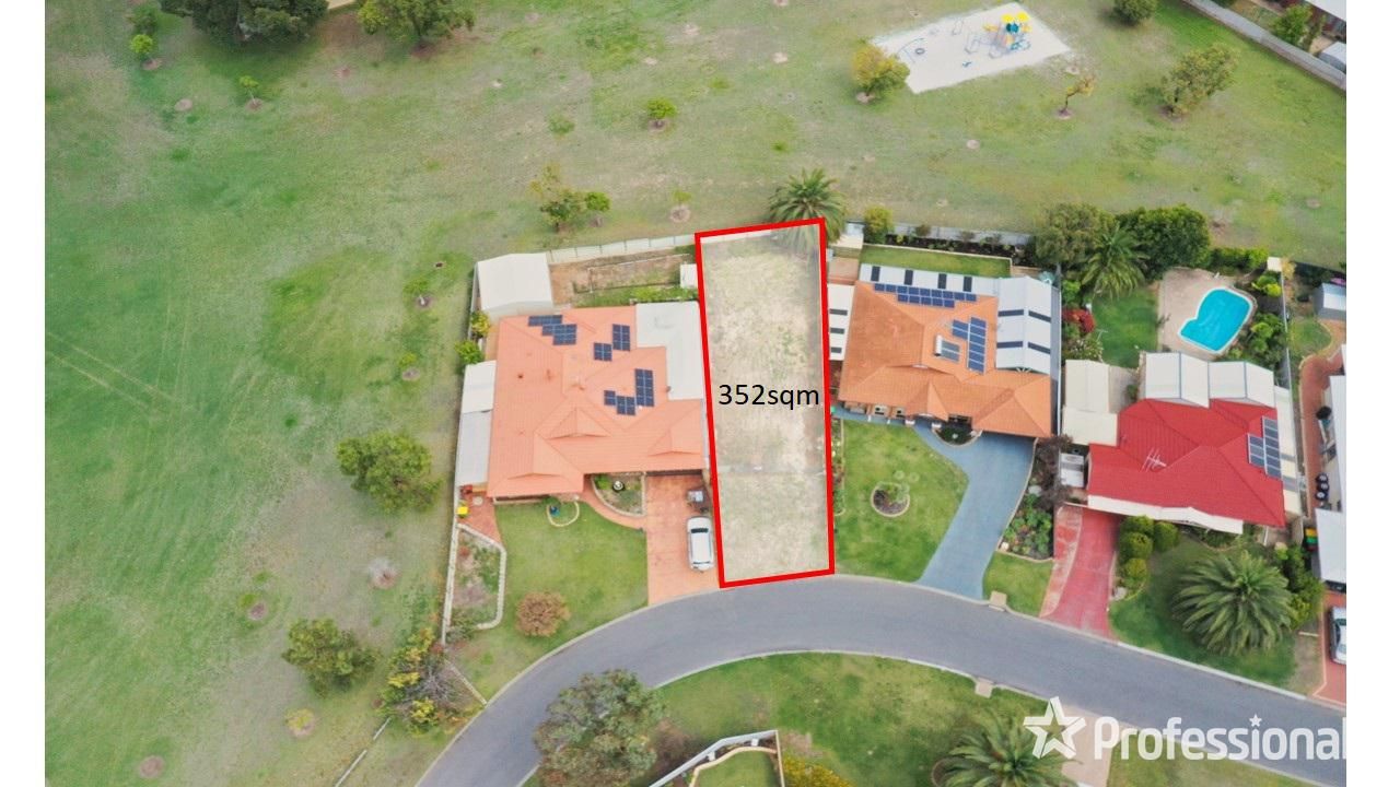 3 Bonnydoon Court, Cooloongup WA 6168, Image 0