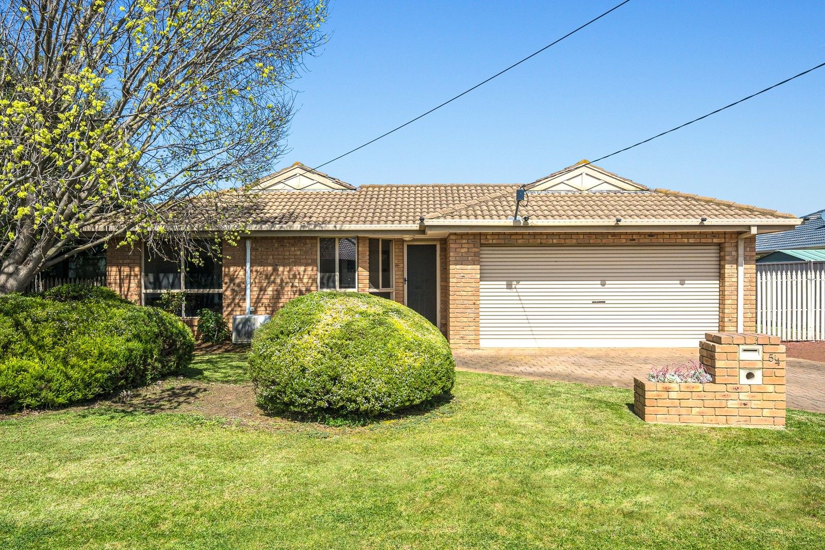 54 Cameron Crescent, Lara VIC 3212, Image 0