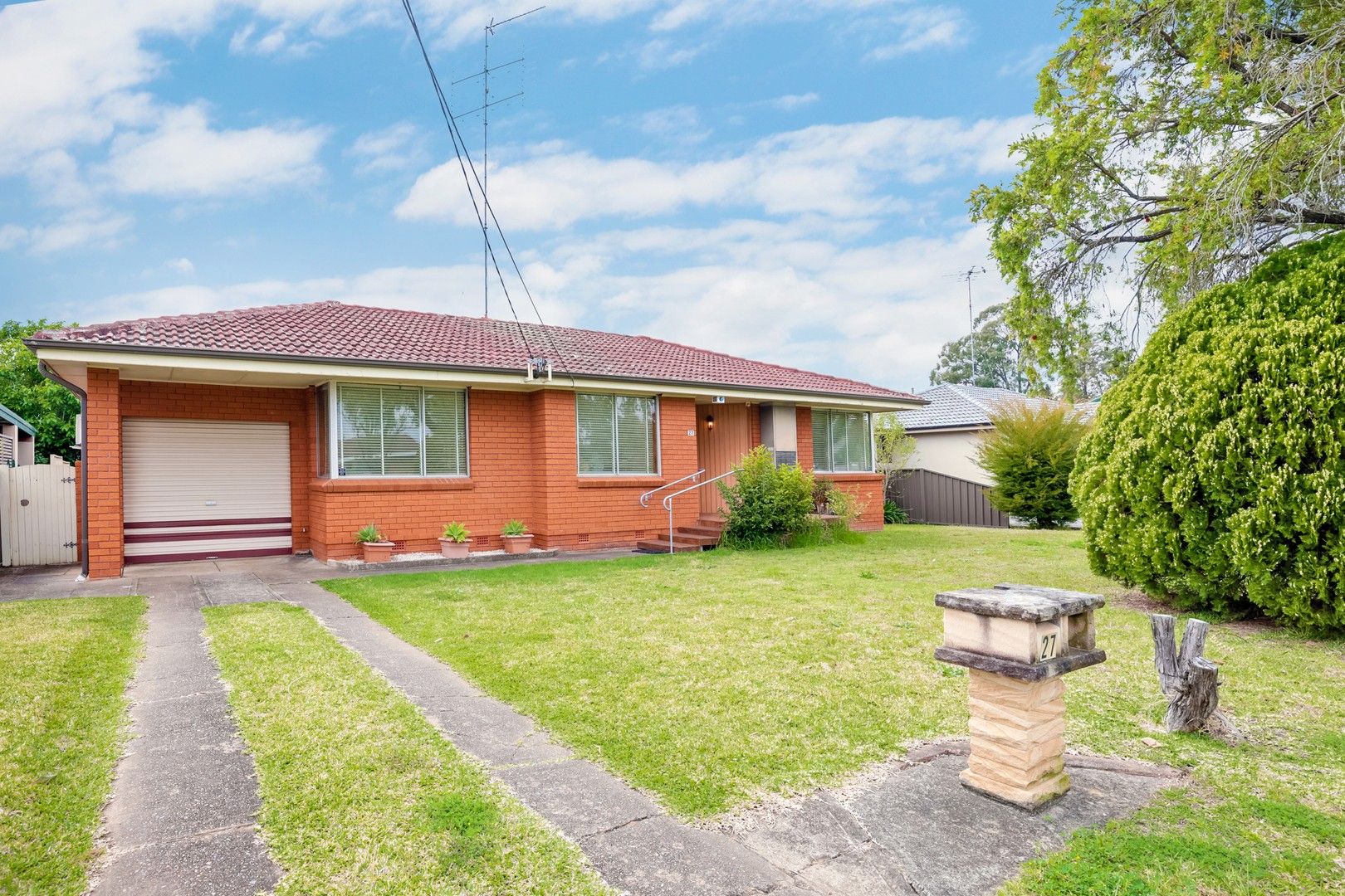 27 Blue Gum Avenue, South Penrith NSW 2750, Image 0