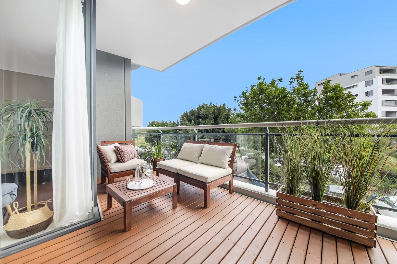 2/27 Bennelong Parkway, Wentworth Point NSW 2127, Image 1