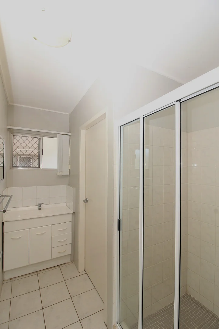 Additional image 6 of 4/2 Daphne Street, Mount Isa QLD 4825