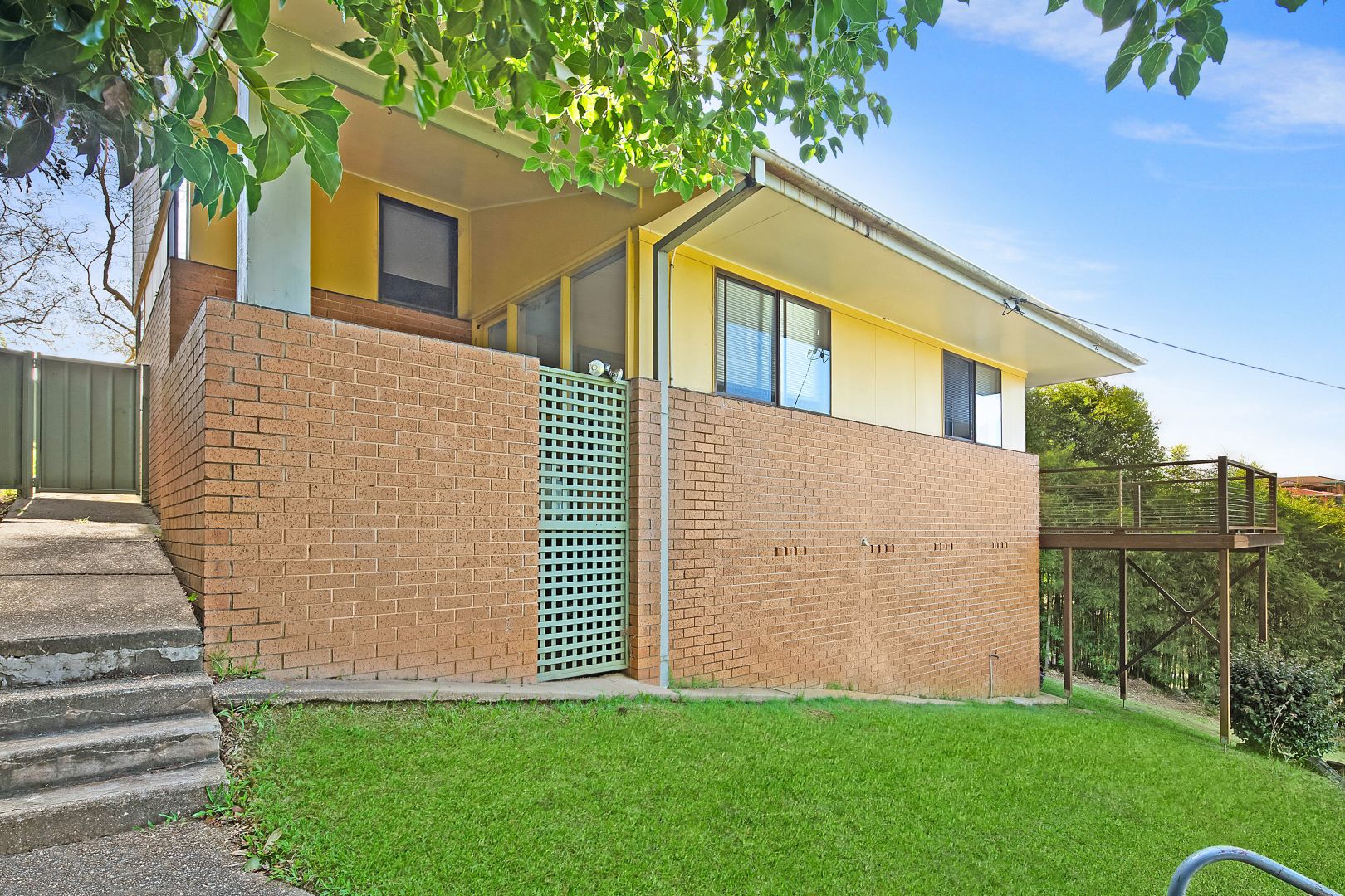 6 Hahn Close, Macksville | Property History & Address Research | Domain
