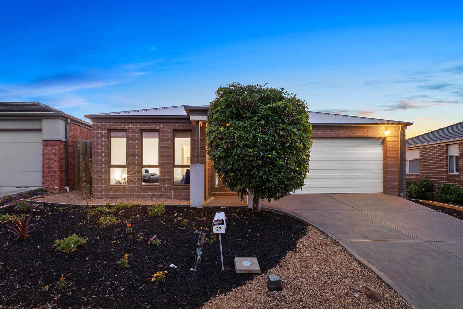 22 Leveque Loop, Craigieburn VIC 3064, Image 0