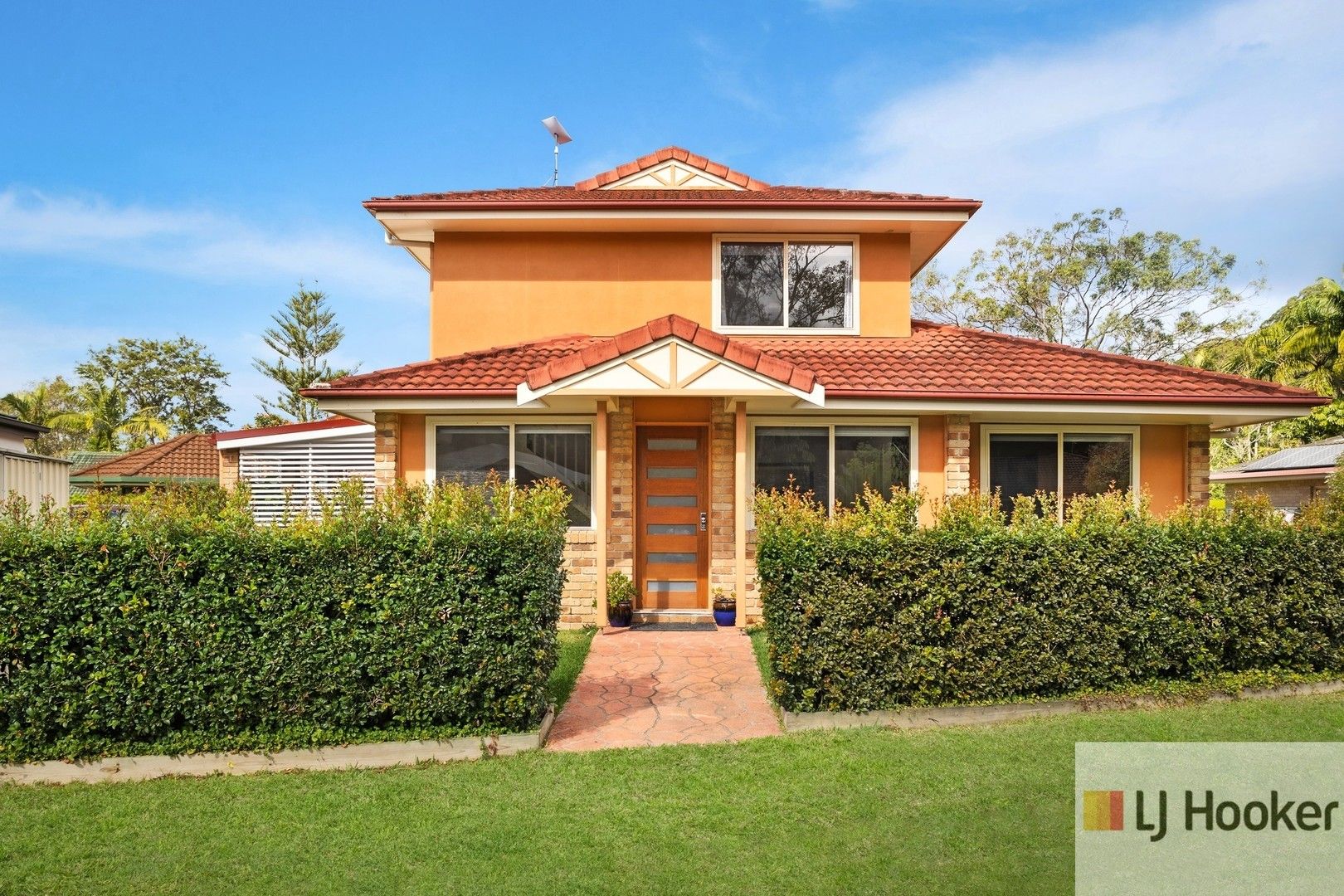 3 bedrooms Villa in 12/10 Balemo Drive OCEAN SHORES NSW, 2483
