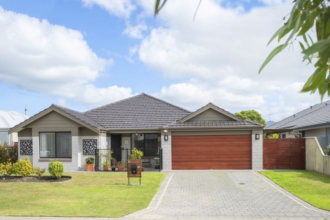 Picture of 11 Clematis Way, BROADWATER WA 6280