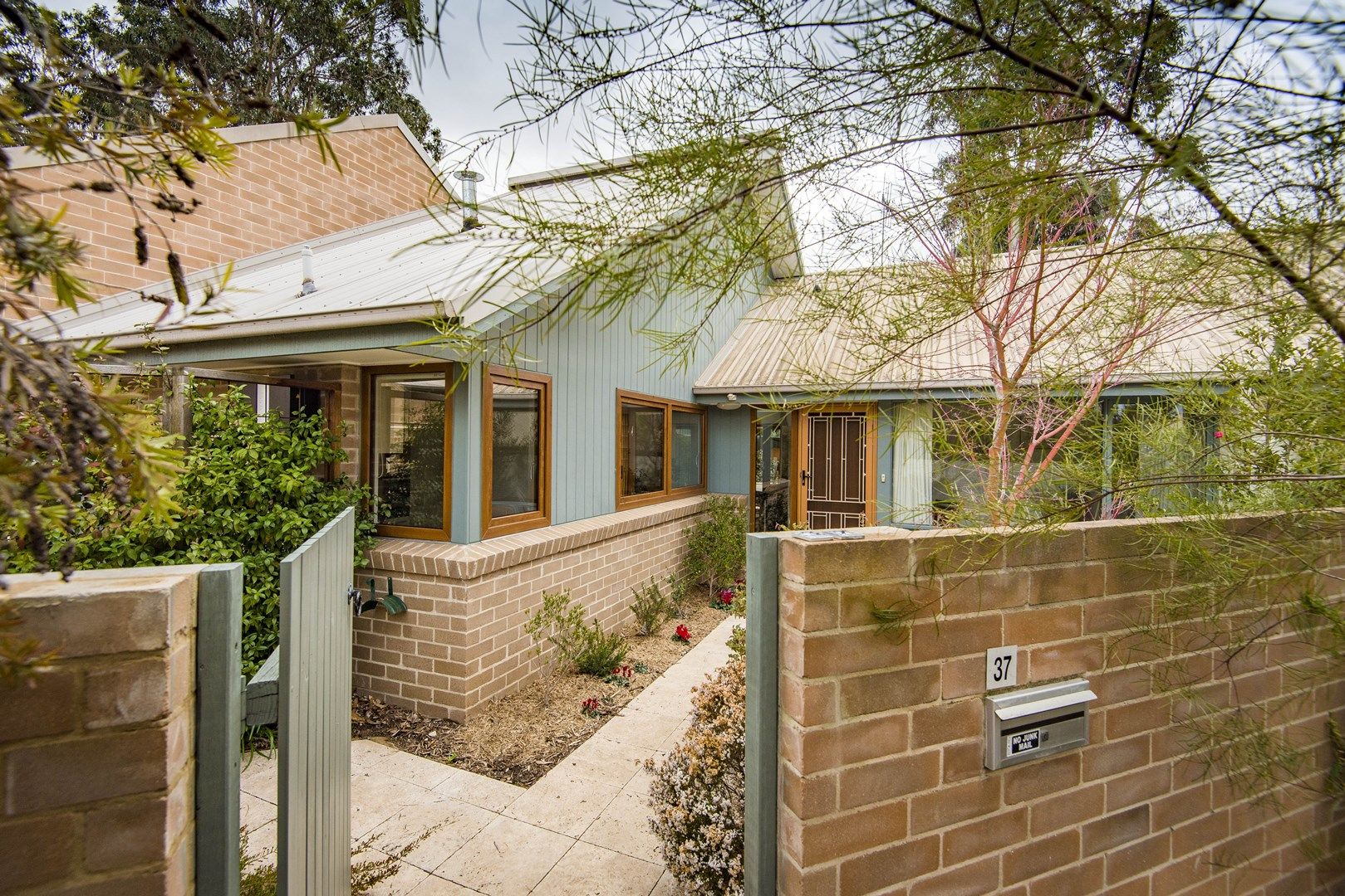 37 McNamara Street, Pearce ACT 2607, Image 0