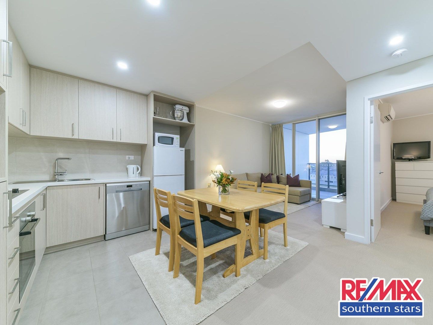 311/18 Cecil Avenue, Cannington WA 6107, Image 1