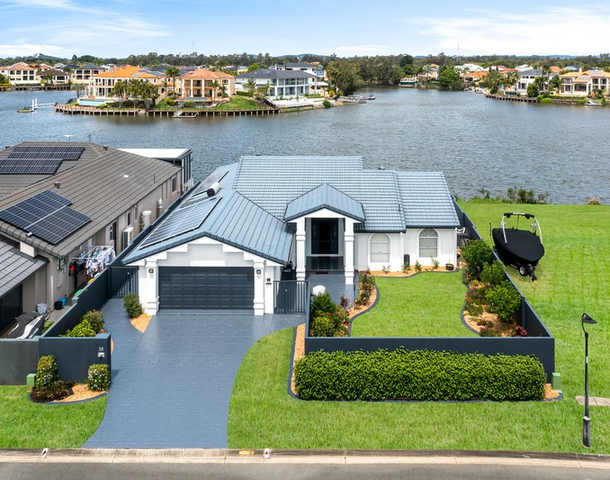 18 Montevideo Drive, Clear Island Waters QLD 4226