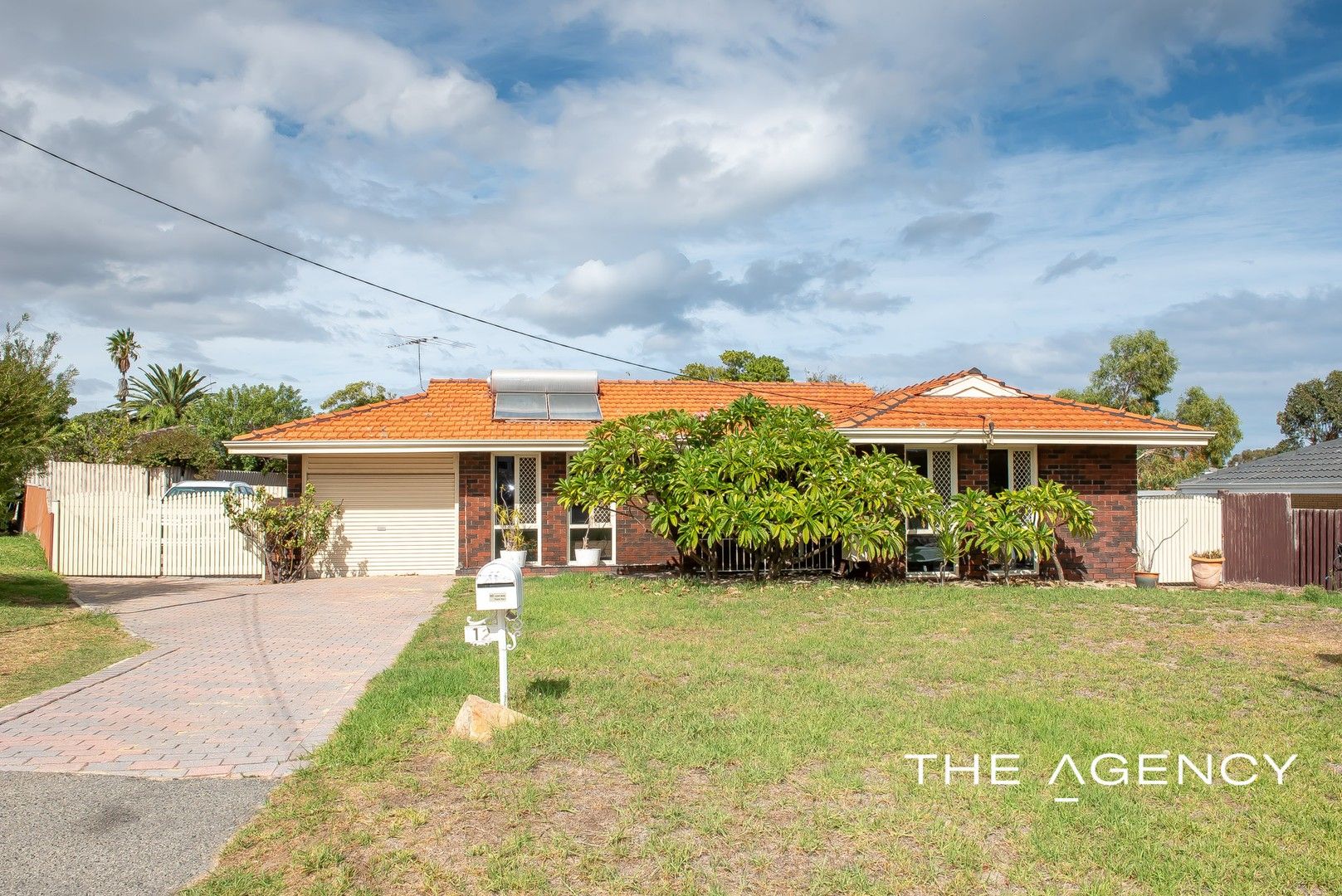 12 Venus Way, Hillarys WA 6025, Image 0