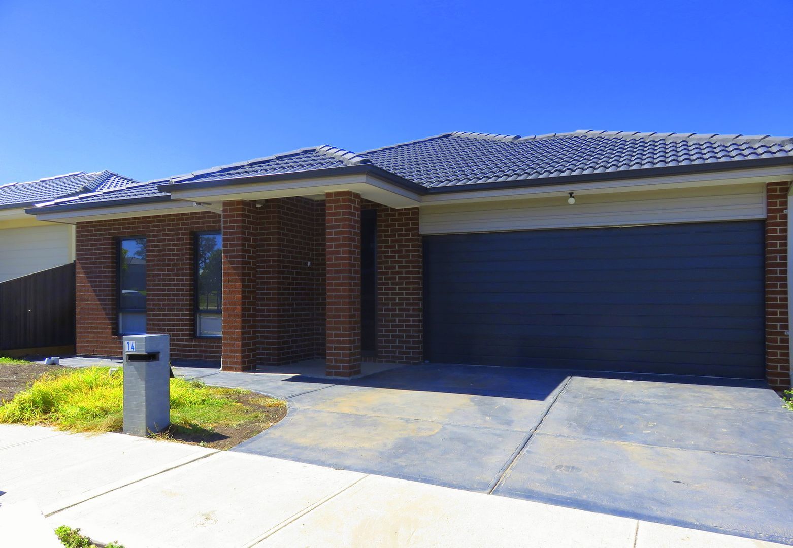 4 bedrooms House in 14 Ewing Avenue WOLLERT VIC, 3750