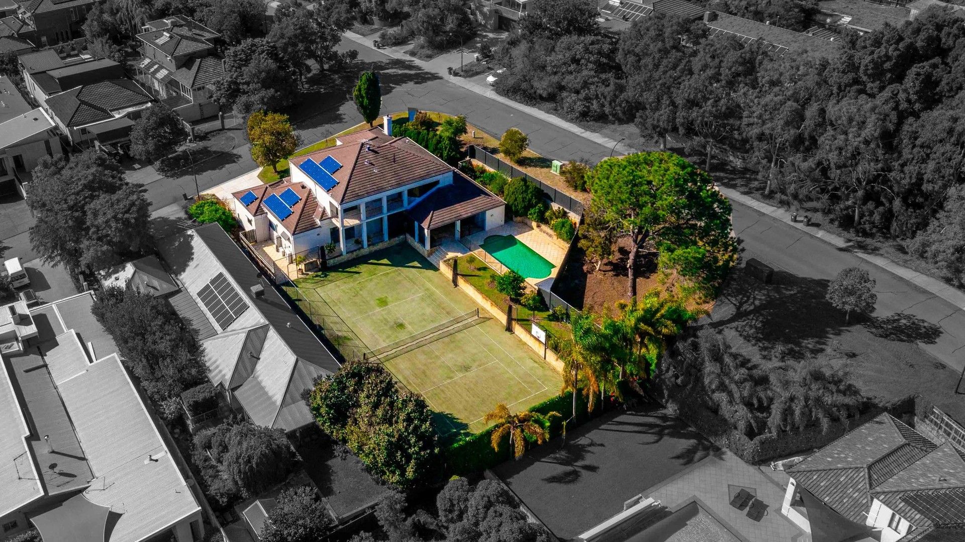 4 bedrooms House in 43 Hartwell Street COOLBINIA WA, 6050