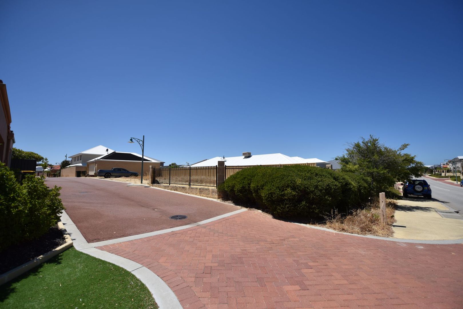 136 Delgado Pde Iluka Wa 6028 Domain