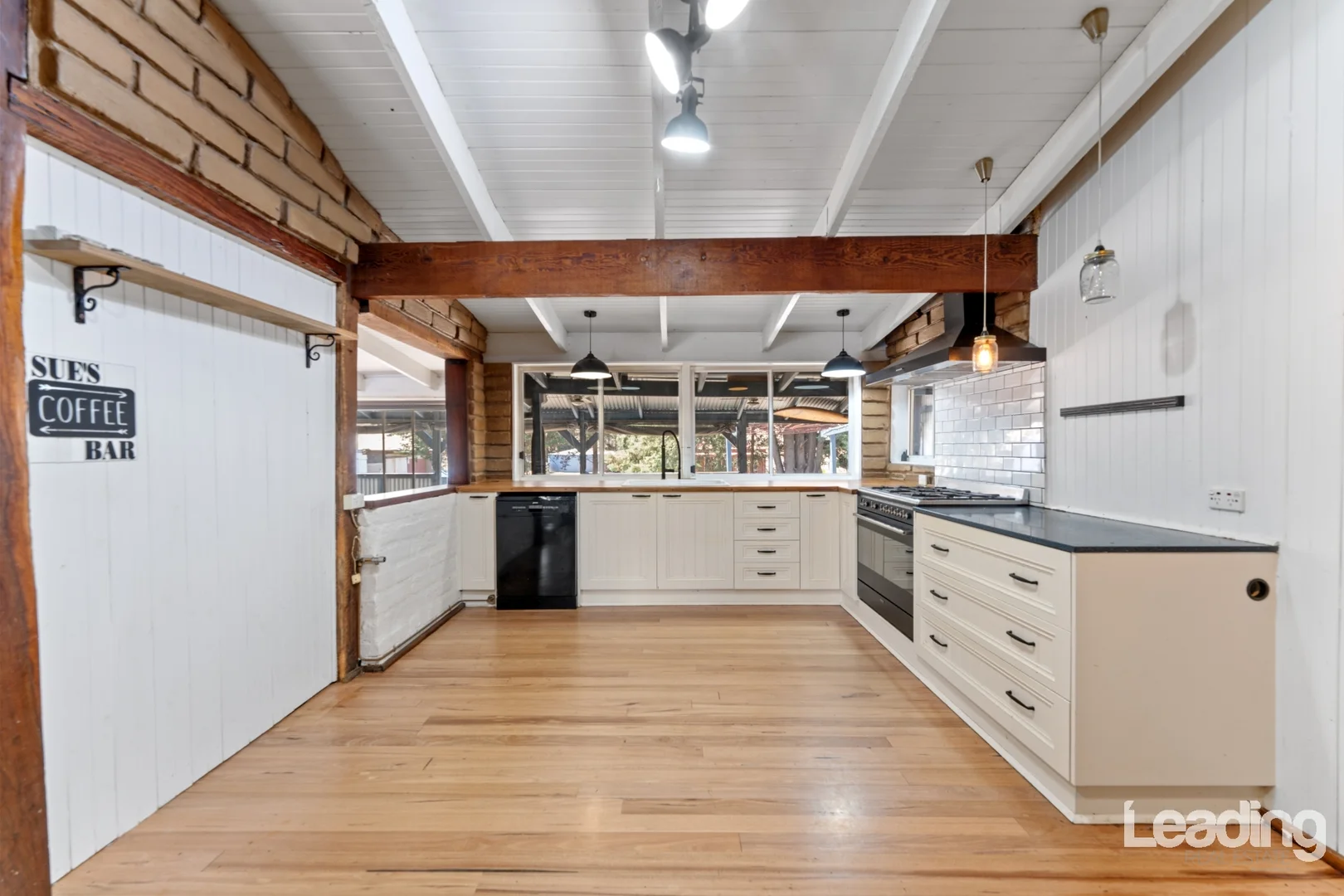 Additional image 4 of 2/140 Outlook Crescent, Clarkefield VIC 3430