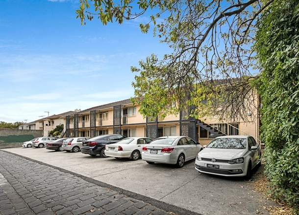 13/2A Bates Street, Malvern East VIC 3145