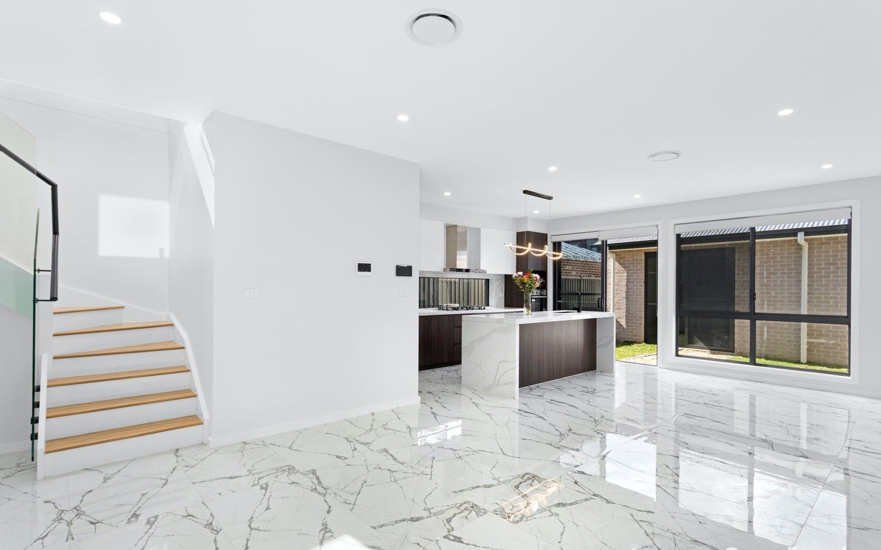 4 bedrooms House in 86 Nabthorpe Parade (Nirimba Fields) SCHOFIELDS NSW, 2762
