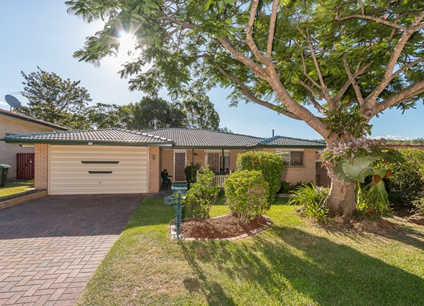 5 Dellwood Street, Nathan QLD 4111