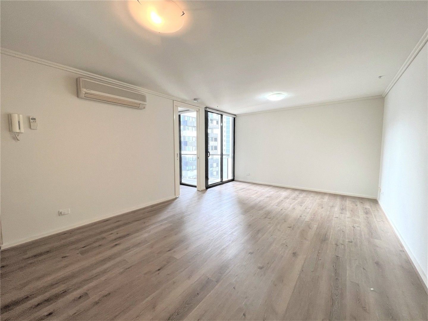 1 bedrooms Apartment / Unit / Flat in 149/22 Kavanagh Street SOUTHBANK VIC, 3006