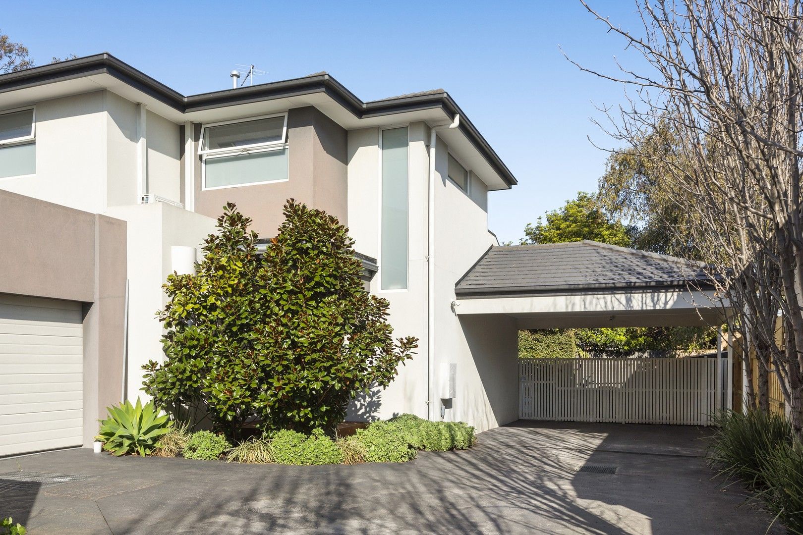 3 bedrooms Townhouse in 52B Elliot Street MORDIALLOC VIC, 3195
