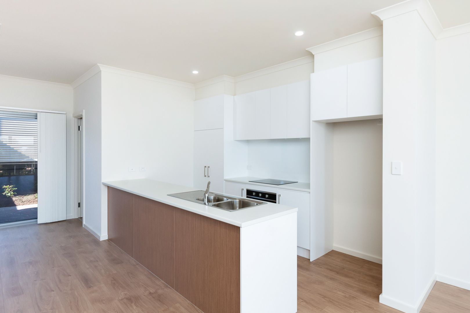 10 Sawter Lane, Seaford Heights SA 5169 House For Rent Domain