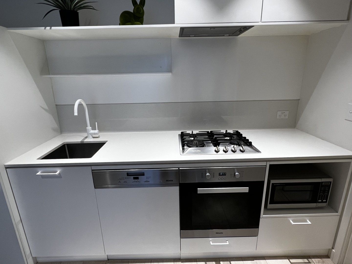 1 bedrooms Apartment / Unit / Flat in 412/7 Claremont Street SOUTH YARRA VIC, 3141