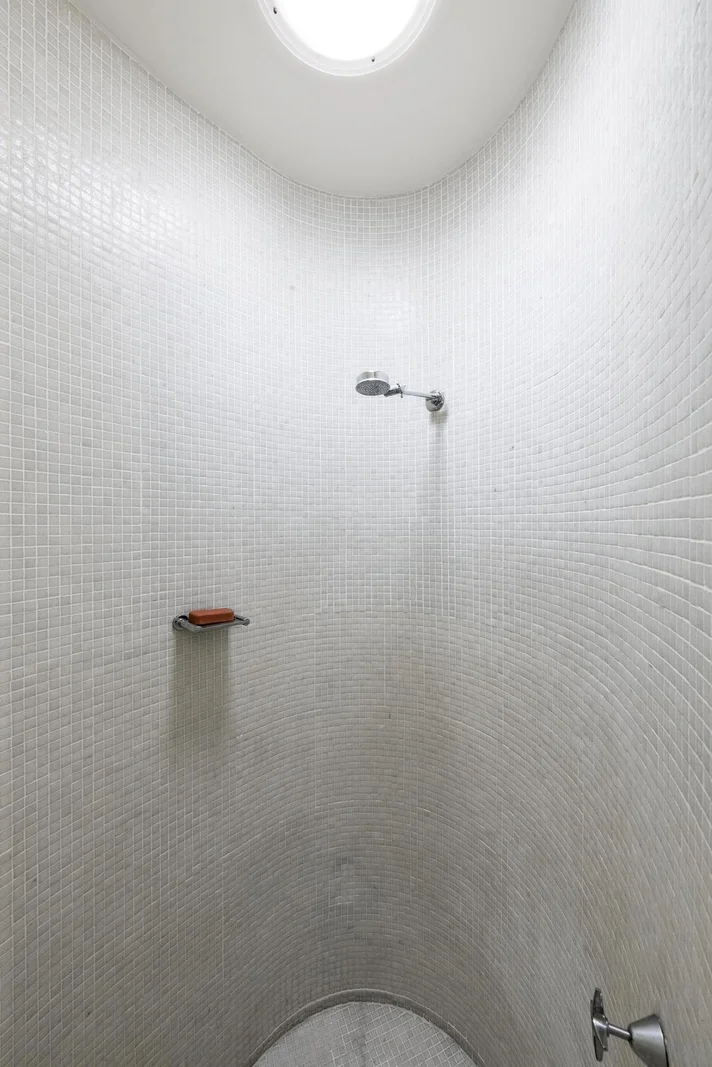 Image 19
