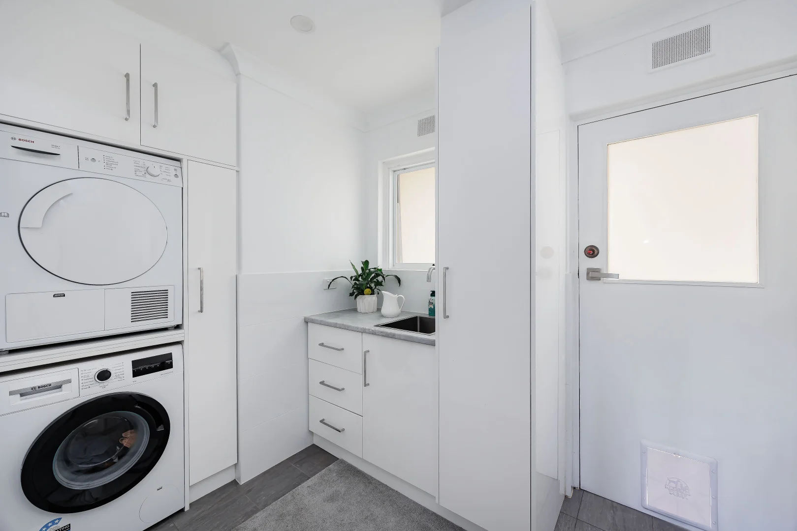 Additional image 15 of 3 Heathcote Court, Redwood Park SA 5097