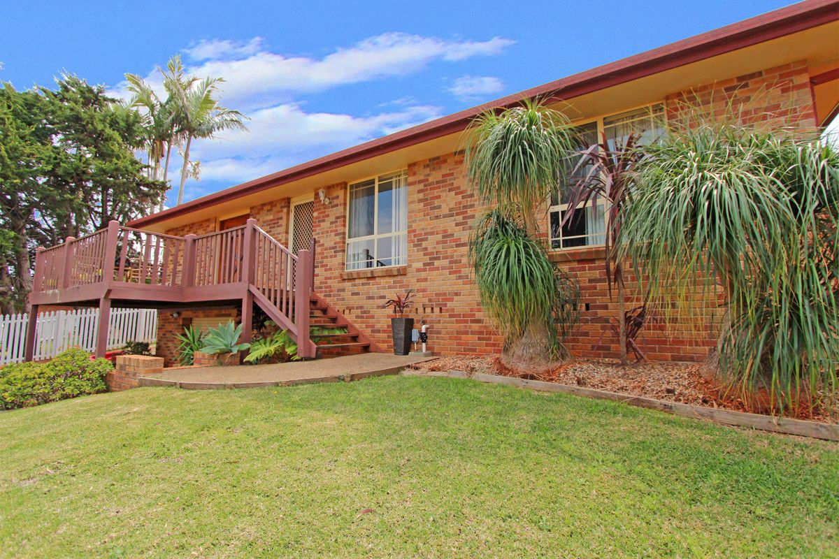 3 bedrooms House in 16 Grassmere Way PORT MACQUARIE NSW, 2444