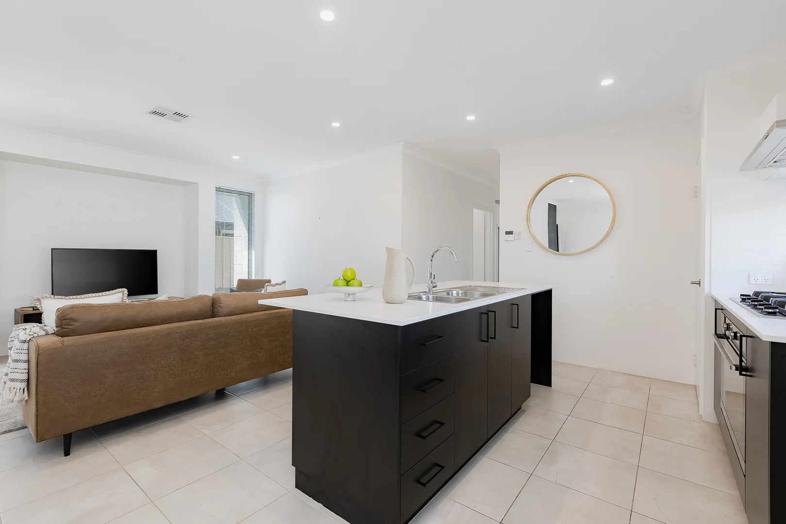 Additional image 12 of 95 Sicklemore Road, Parmelia WA 6167