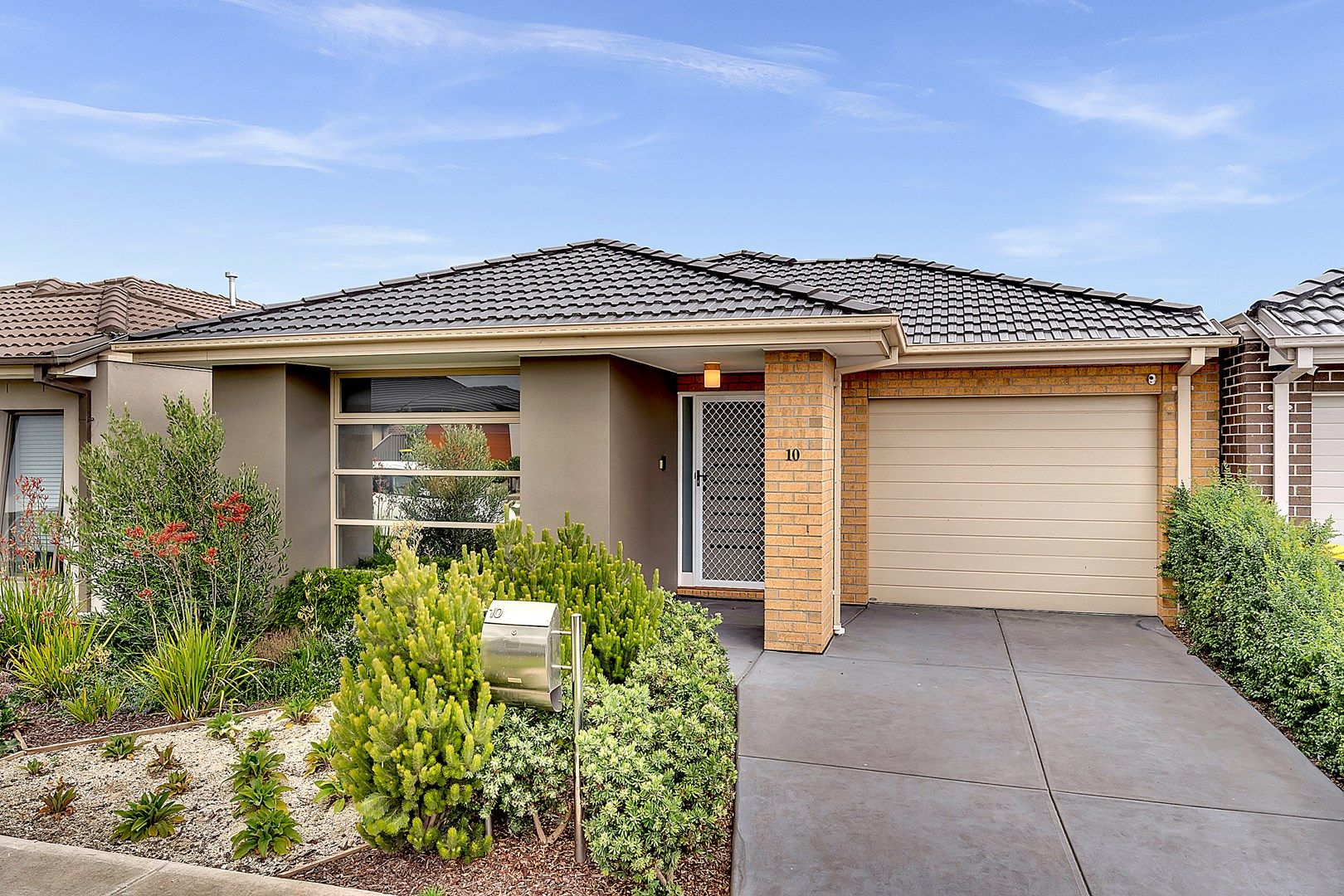 10 Ashworth Street, Craigieburn VIC 3064, Image 0