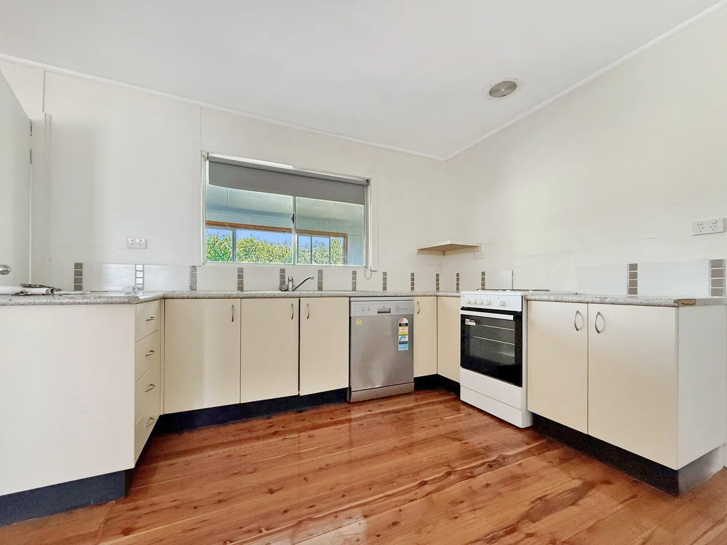 Additional image 7 of 27 Myall Street, Tea Gardens NSW 2324