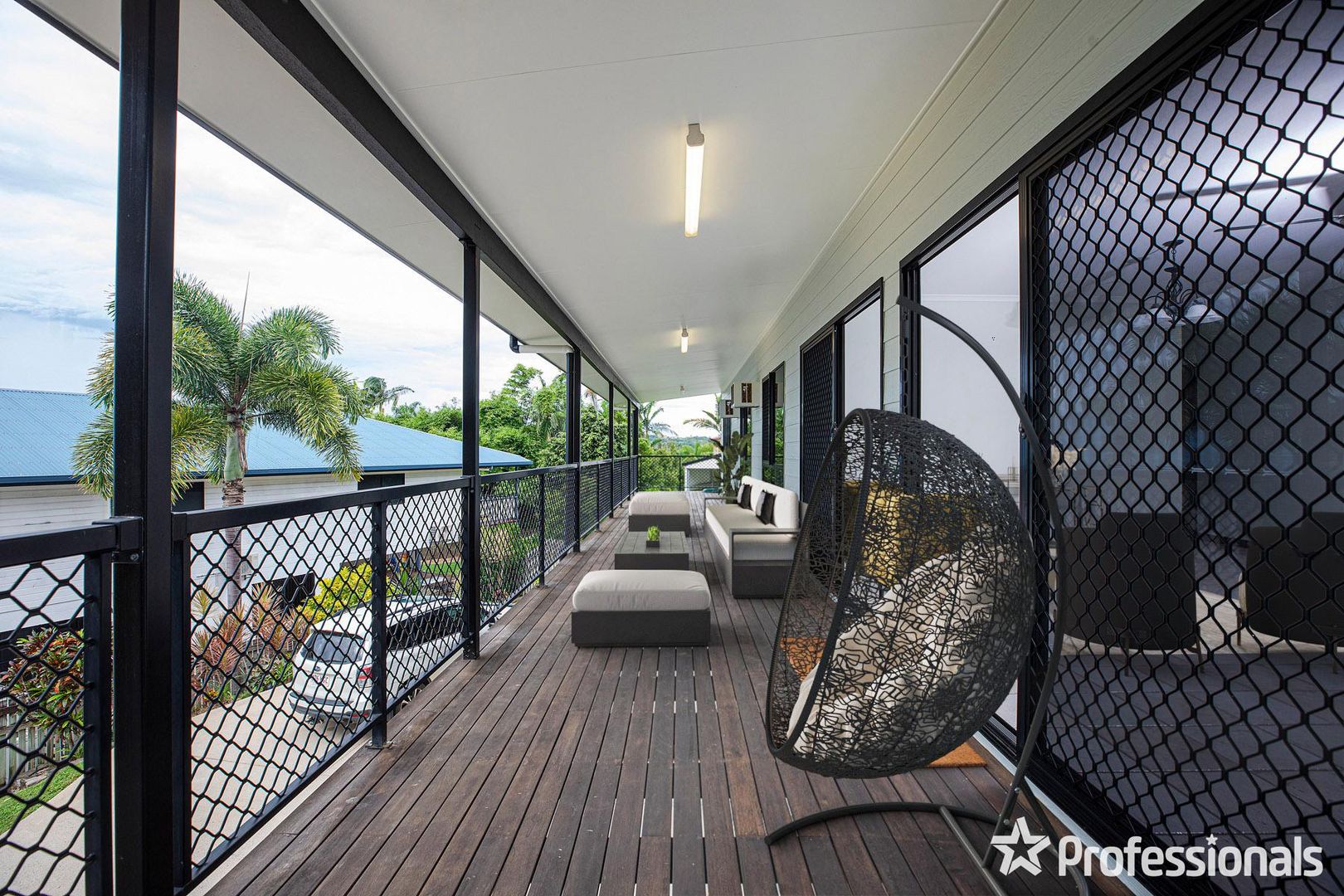 21 Woodlands Drive, Eimeo QLD 4740, Image 1