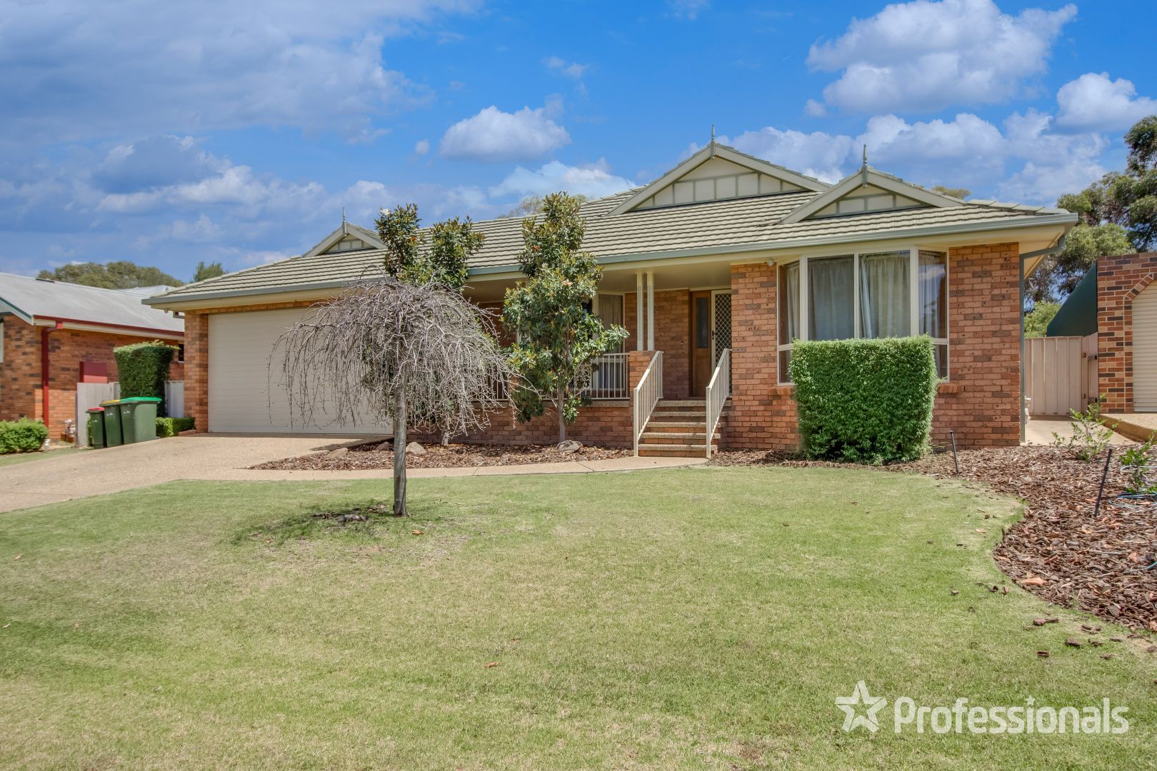 29 Lamilla Street, Glenfield Park NSW 2650, Image 1