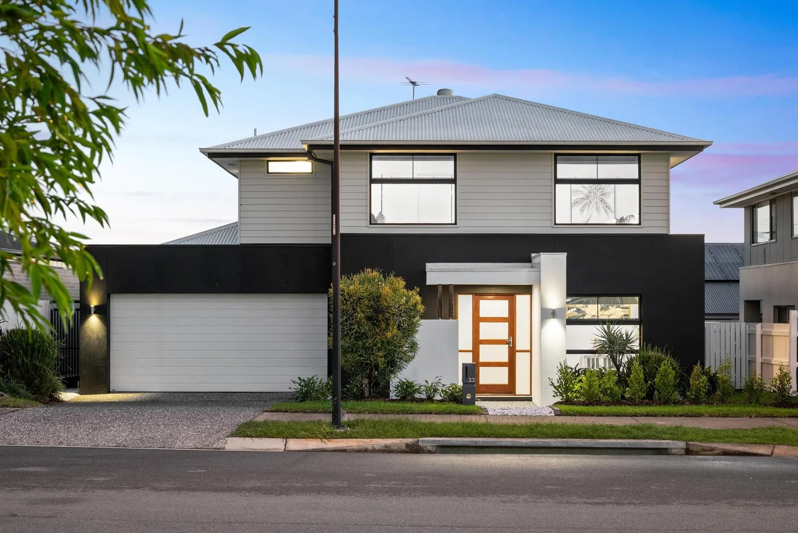 33 Botany Drive, South Ripley QLD 4306