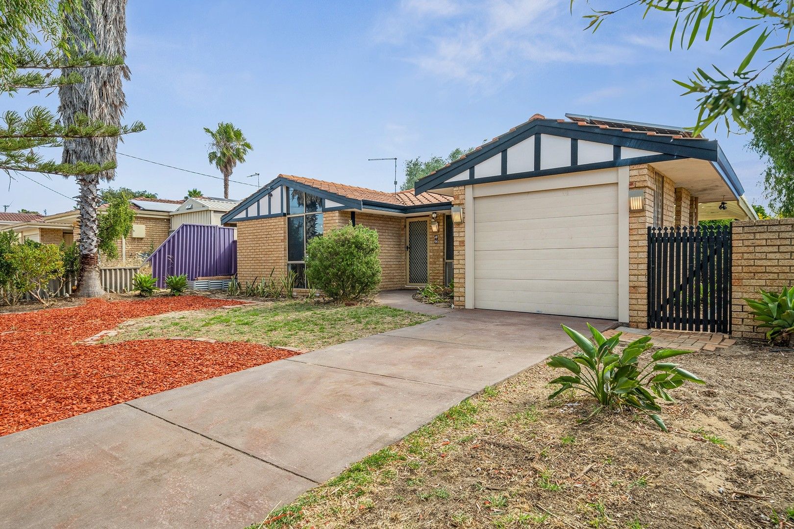 3 bedrooms House in 41 Littleham Loop QUINNS ROCKS WA, 6030