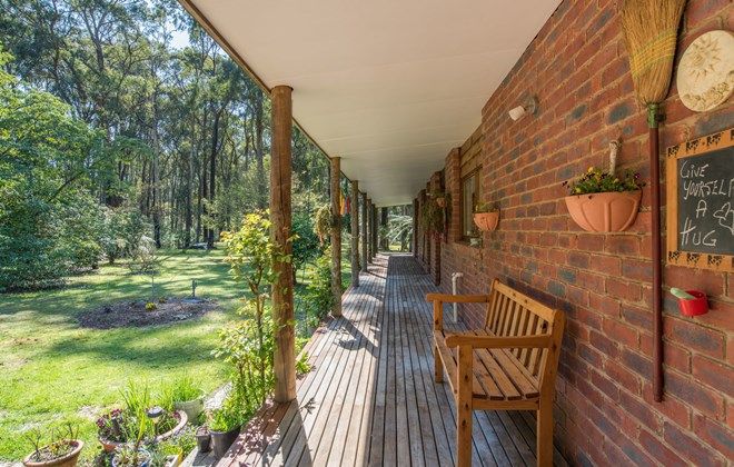 Picture of 50 Wattle Court, CASTELLA VIC 3777