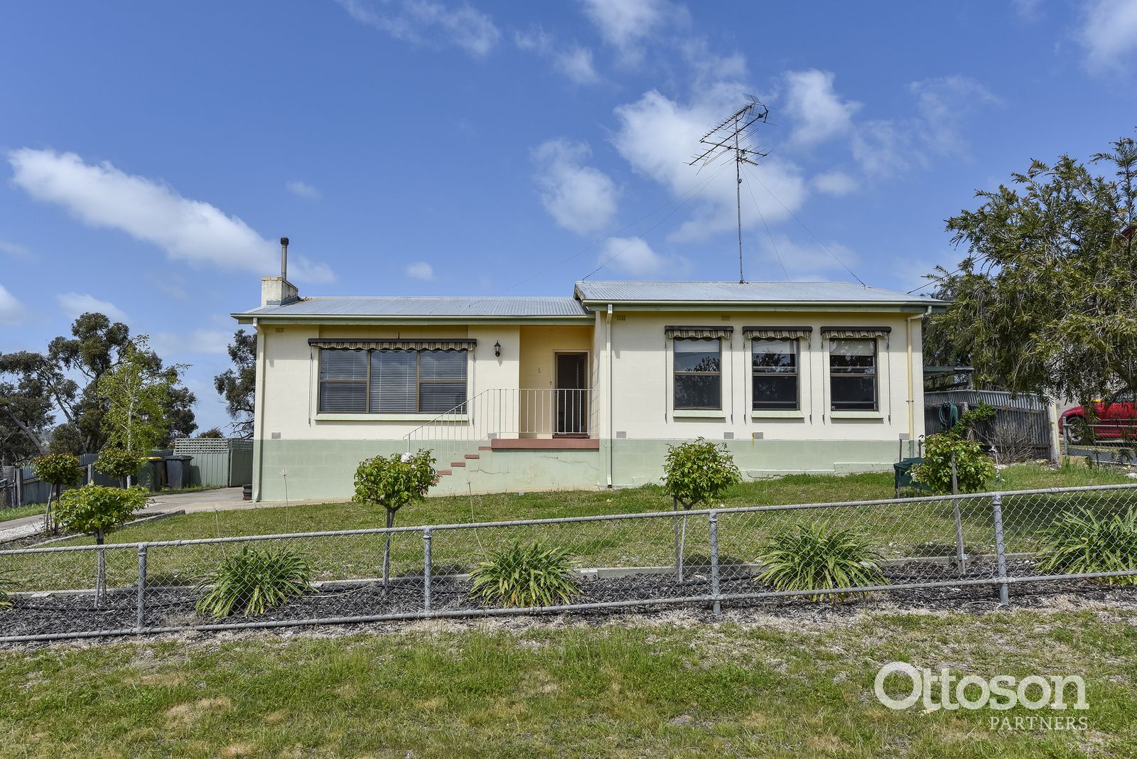 18 Illawarra Street, Naracoorte SA 5271, Image 0