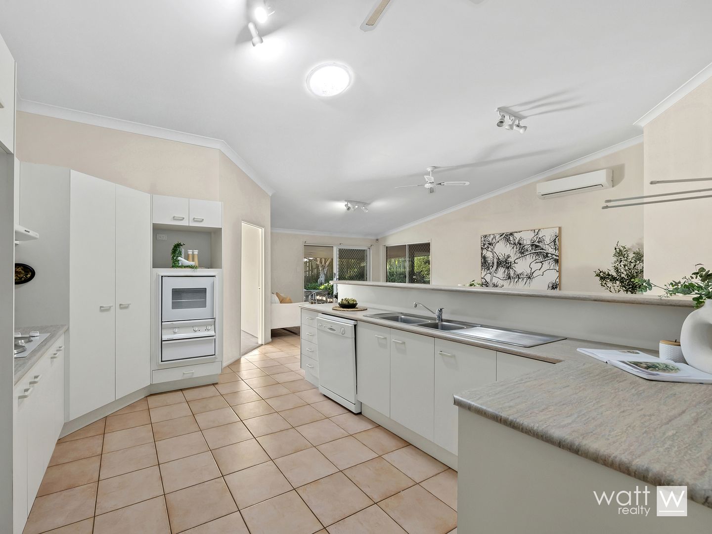 84 The Boulevard, Albany Creek QLD 4035, Image 1