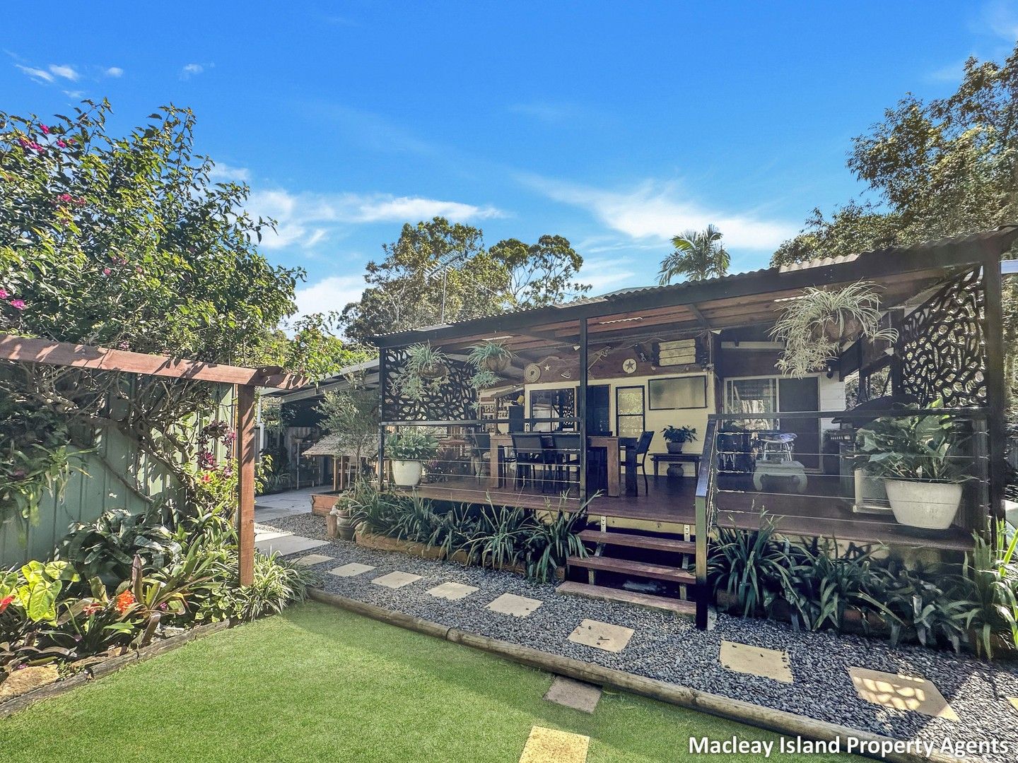 14 Noon Muckle Street, Macleay Island QLD 4184, Image 0