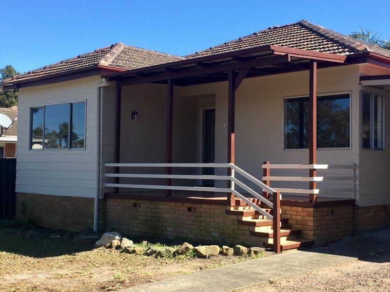 3 bedrooms House in 62 The Corso GOROKAN NSW, 2263