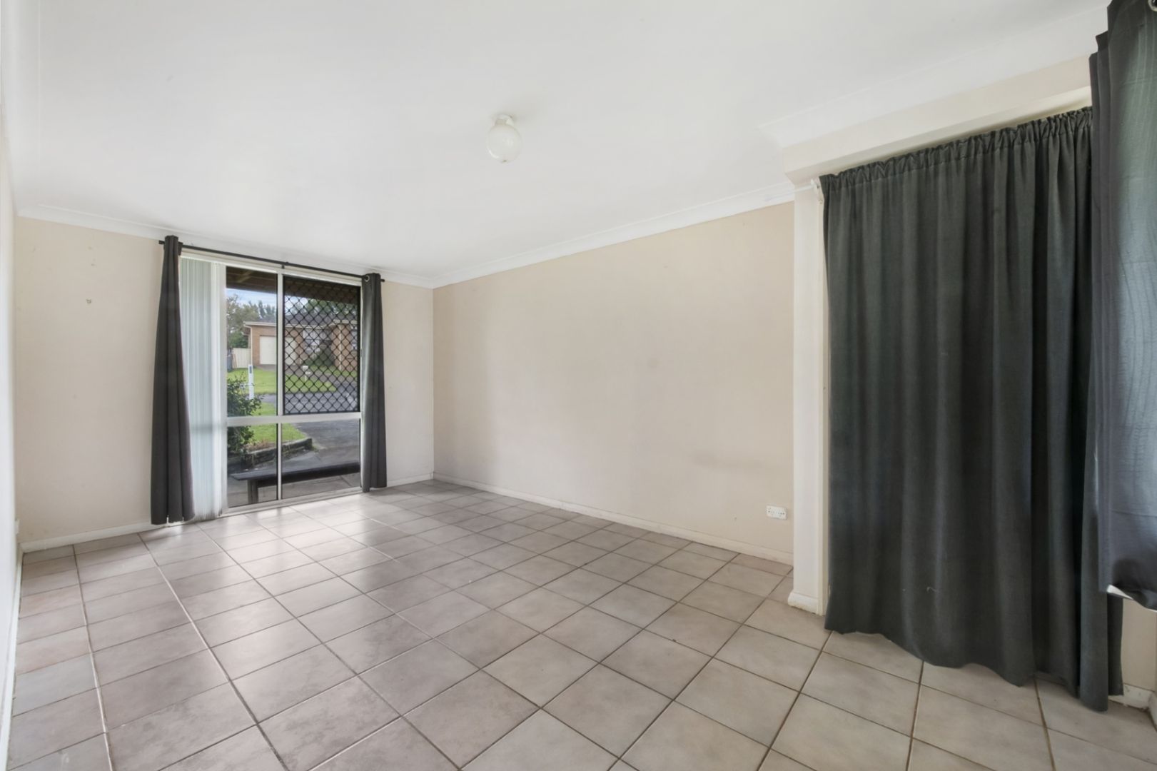 14 Turana Street, Killarney Vale NSW 2261, Image 2