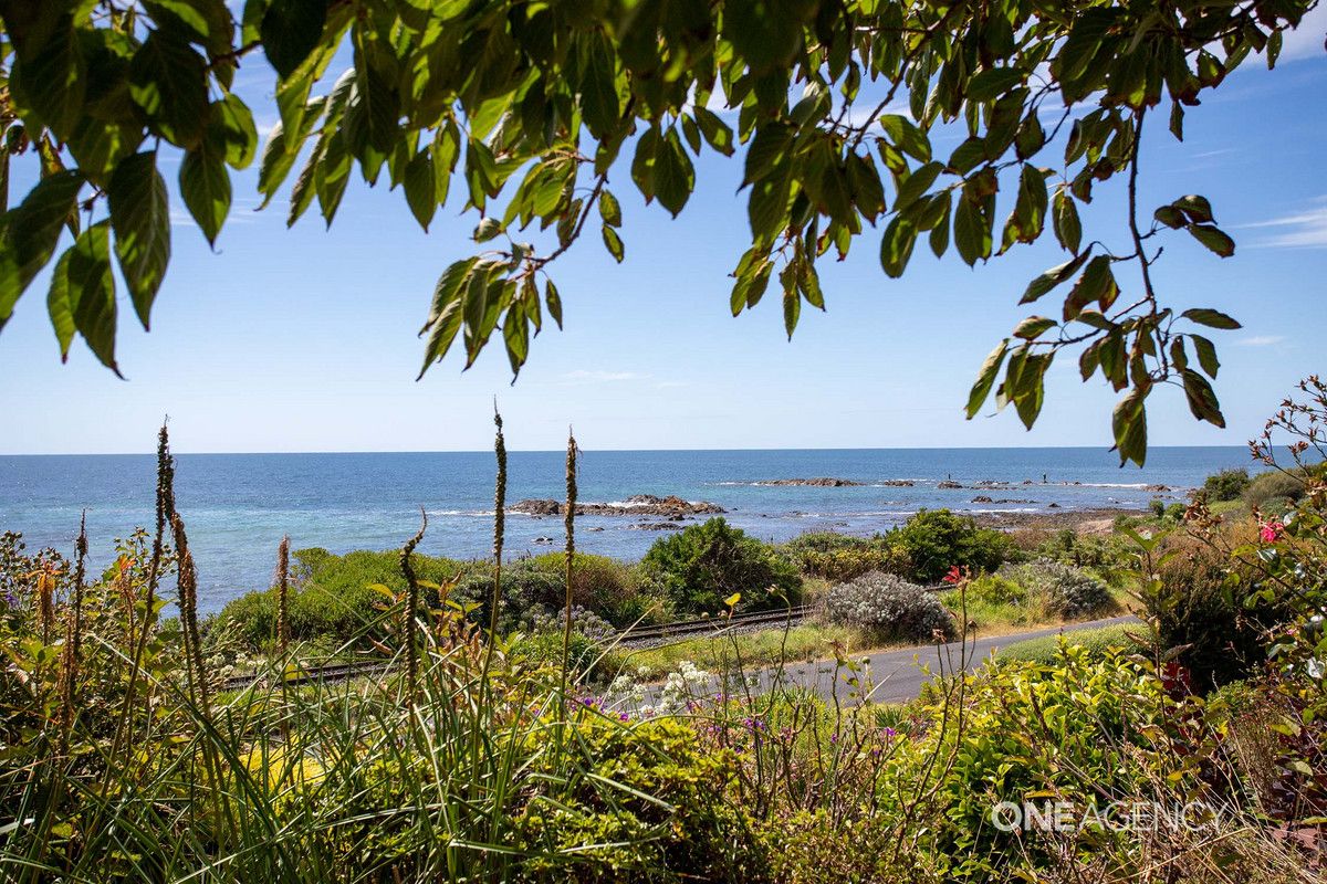 3 bedrooms House in 186 Main Road PENGUIN TAS, 7316