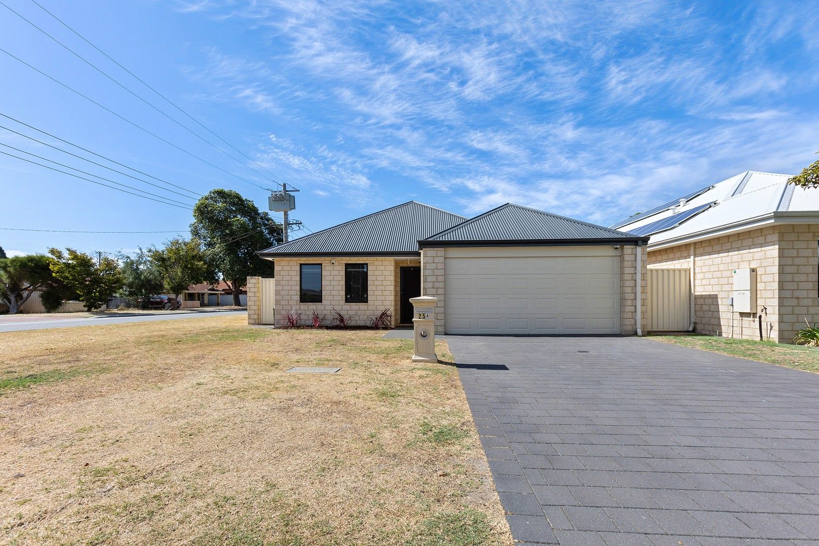 4 bedrooms House in 25A Gregory Street BELMONT WA, 6104