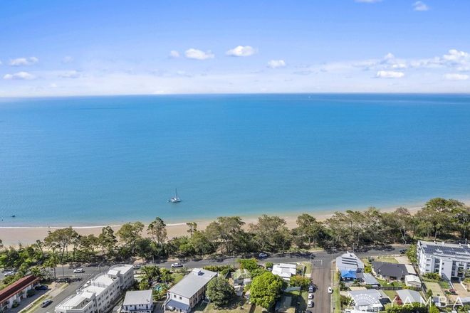 Picture of 461 Esplanade, TORQUAY QLD 4655