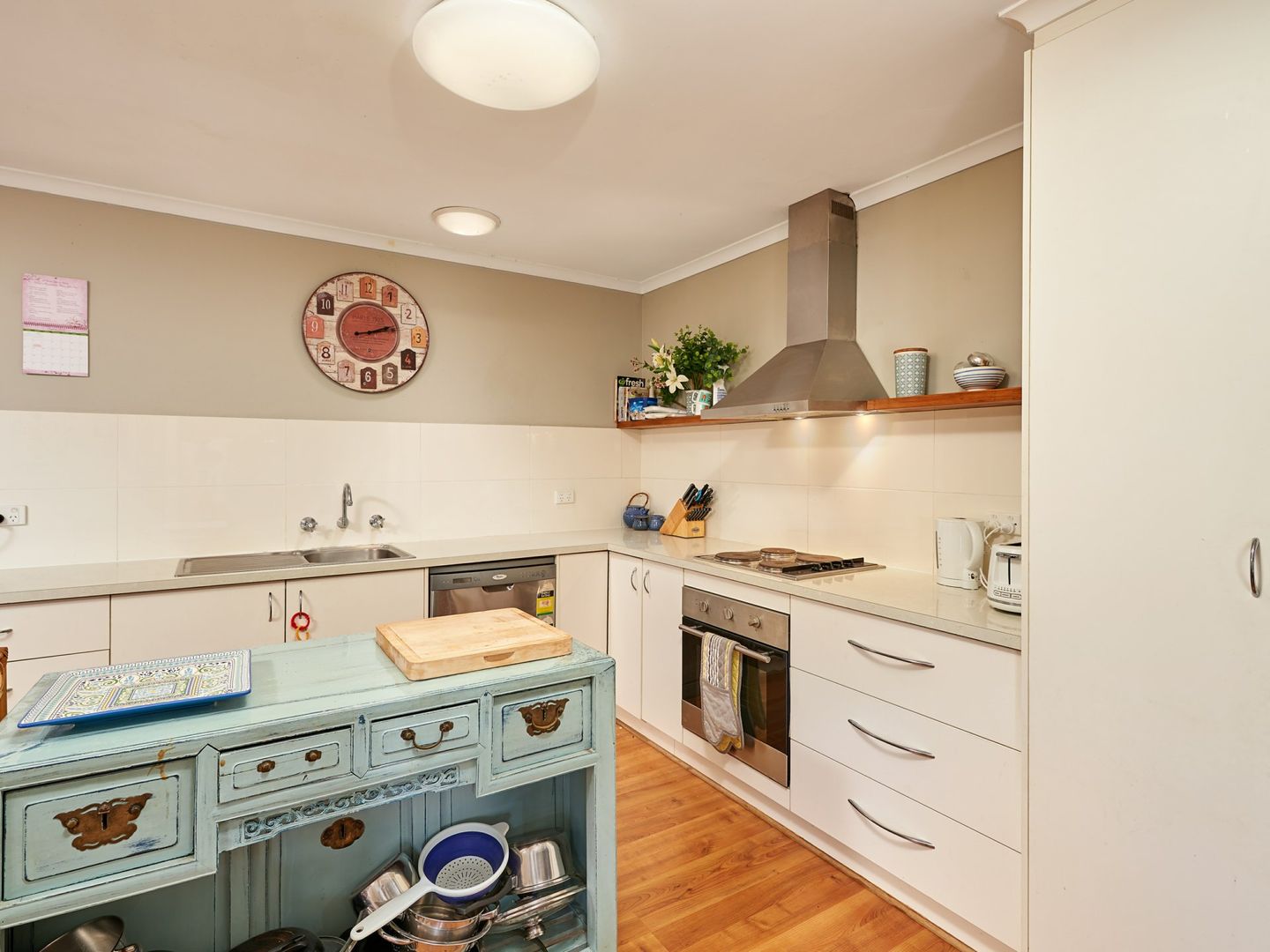 3 Finch Place, Mount Austin NSW 2650, Image 1